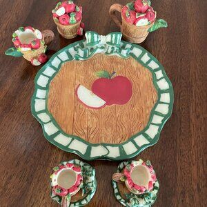 Young's Inc. Resin Apple Mini Tea Set Vintage 1997 Collectible!